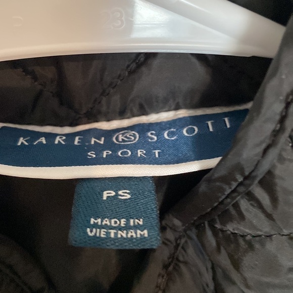 Karen Scott Quilted Vest - Picture 3 of 3